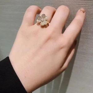 Van Cleef & Arpels Flora Frivole Rings Custom Diamond Rose Gold 18K (2)