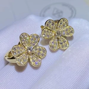 Van Cleef & Arpels Flower Shape Women Earrings Custom Diamond 18K Gold (2)