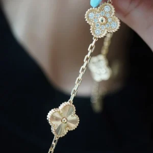 Van Cleef & Arpels Vintage Alhambra 20P Necklace Custom Diamond Gold (2)