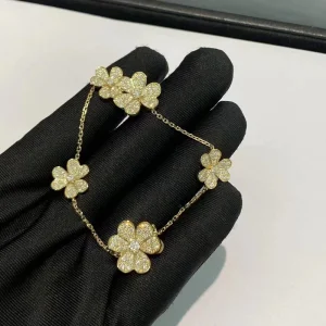 Van Cleef & Arpels Womens Bracelet Custom Diamond 18K Gold (2)
