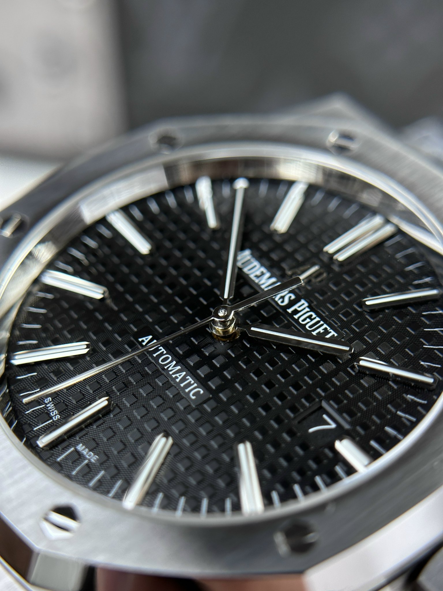 Audemars Piguet Royal Oak 15400ST Black Dial Best Replica APS Factory 41mm (1) Audemars Piguet Royal Oak 15400ST Black Dial Best Replica APS Factory 41mm (5)