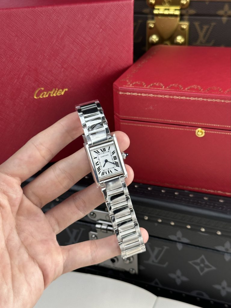 Cartier Tank Solo Replica Watches Roman Numeral Pile Dial AF Factory 22.5×33 (1)