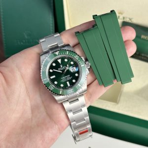 Rolex Submariner Hulk 116610LV Best Replica Watch VS Factory 40mm (2)