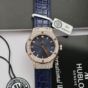 Hublot Classic Fusion King Gold Blue Customs Full Moissanite Diamonds HBF 33mm (9)