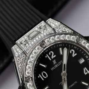 Hublot Customs Moissanite Diamonds Big Bang One Click Titanium 39mm (2)