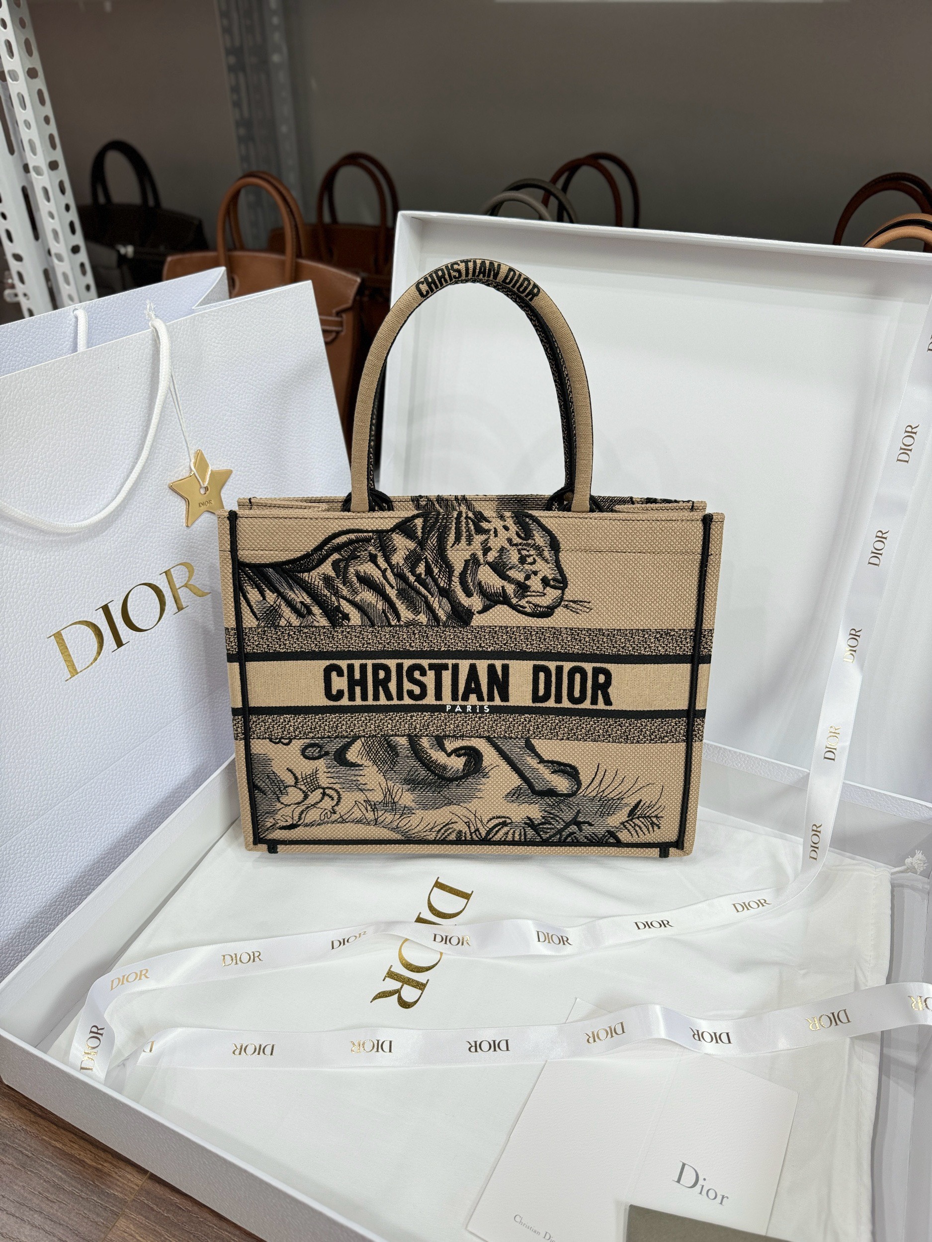 Dior Book Tote Replica Bags Womens Tiger Stripes Pattern 36cm (3) Dior Book Tote Replica Bags Womens Tiger Stripes Pattern 36cm (2)