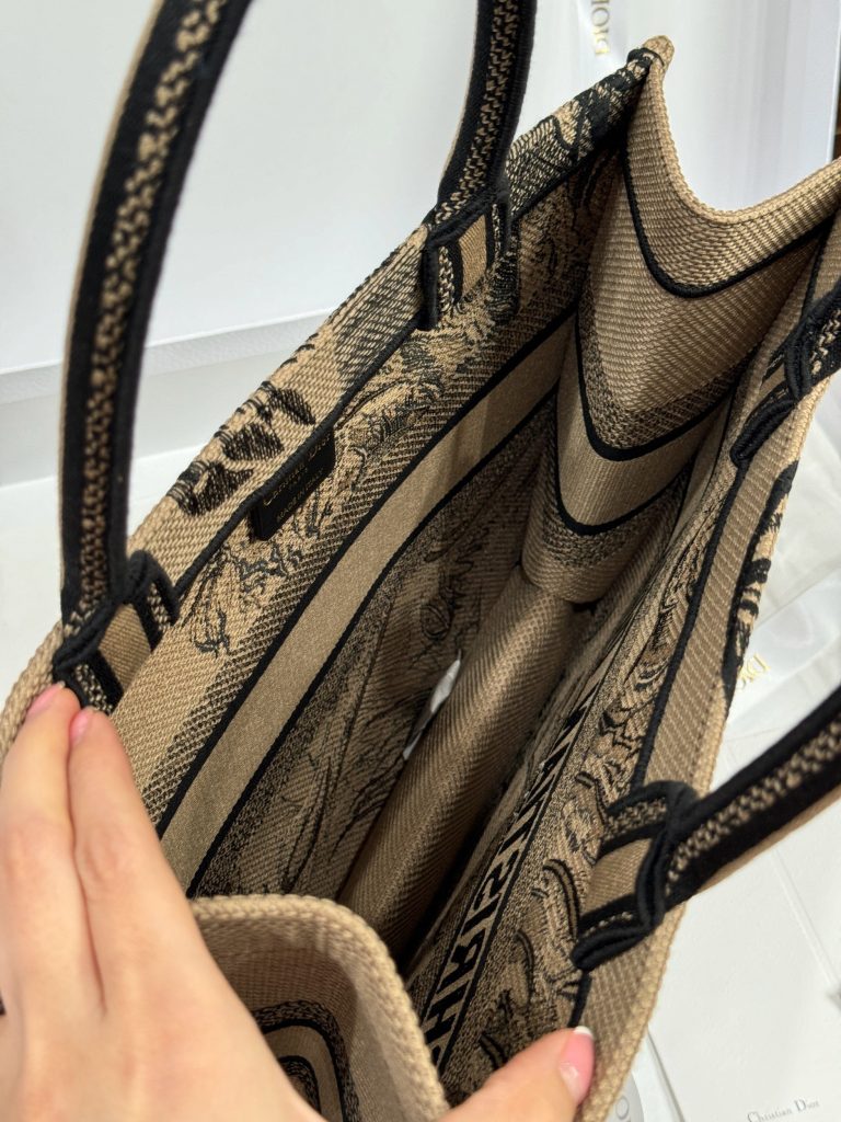 Dior Book Tote Replica Bags Womens Tiger Stripes Pattern 36cm (2)