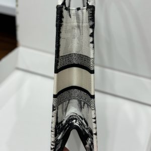 Dior Book Tote Womens Eiffel Tower Pattern Replica Bags 36 (2)