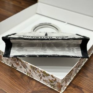 Dior Book Tote Womens Eiffel Tower Pattern Replica Bags 36 (2)