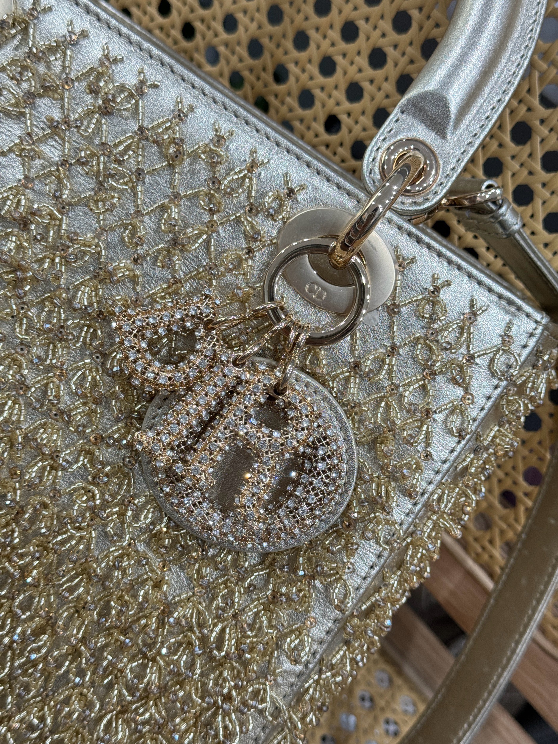 Dior Lady Best Replica Bags Womens Beaded 24cm (5) Dior Lady Best Replica Bags Womens Beaded 24cm (2)