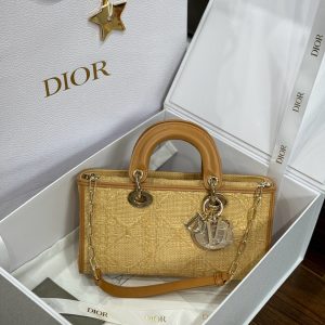 Dior Lady D-Joy Replica Handbags Womens Rattan Material 22cm (2)