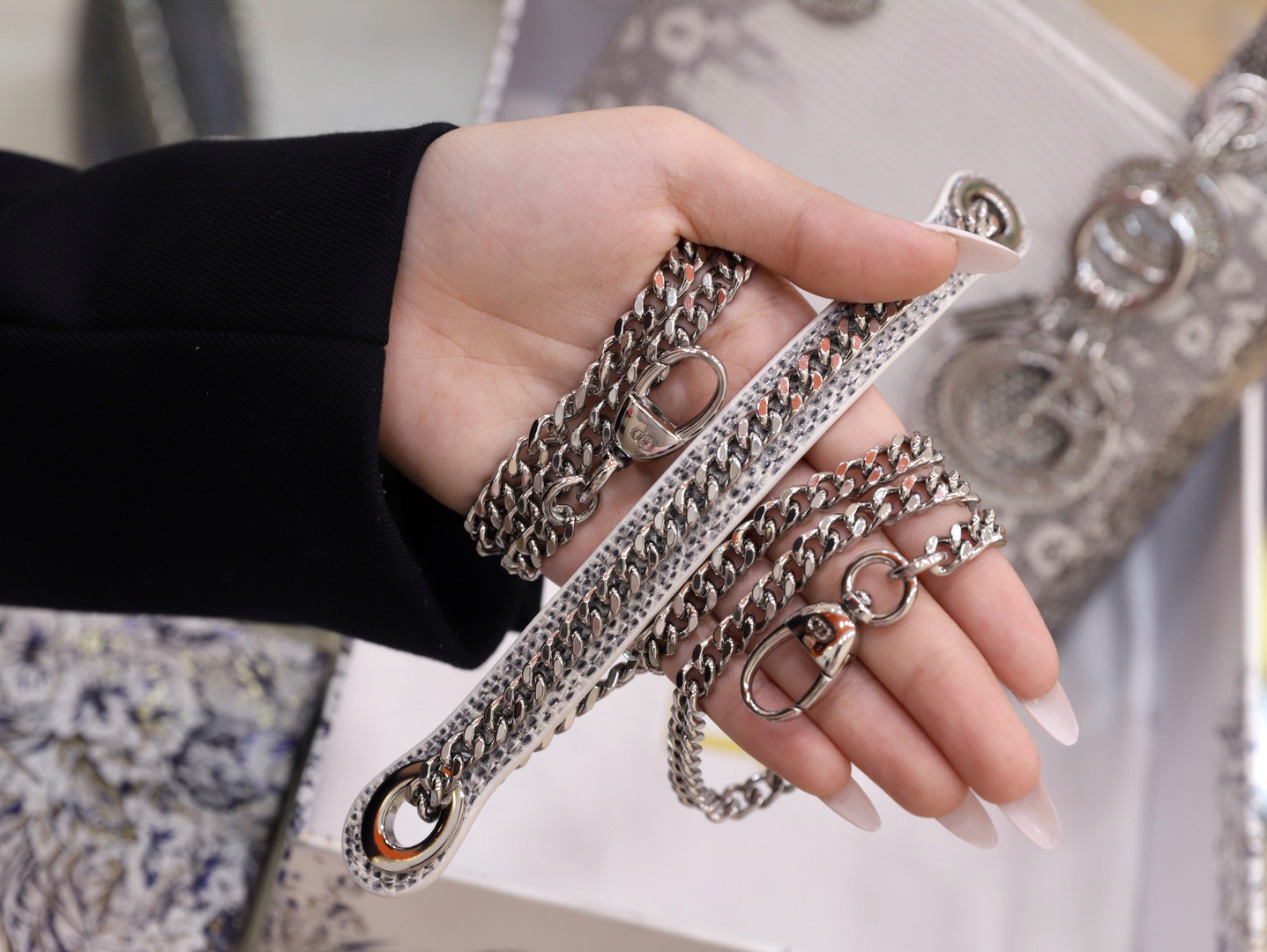 Dior Lady Lizard Womens Best Replica Bags 17cm (3) Dior Lady Lizard Womens Best Replica Bags 17cm (2)