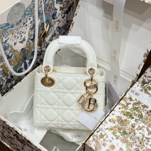 Dior Lady Womens Best Replica Bags White Glossy Leather Lock Gold 17cm (2)