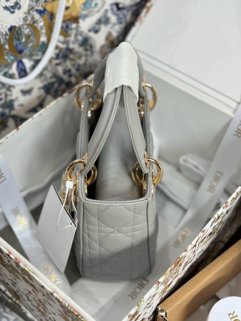 Dior Lady Womens Gray Best Replica Bags Gold Lock 17cm (2)