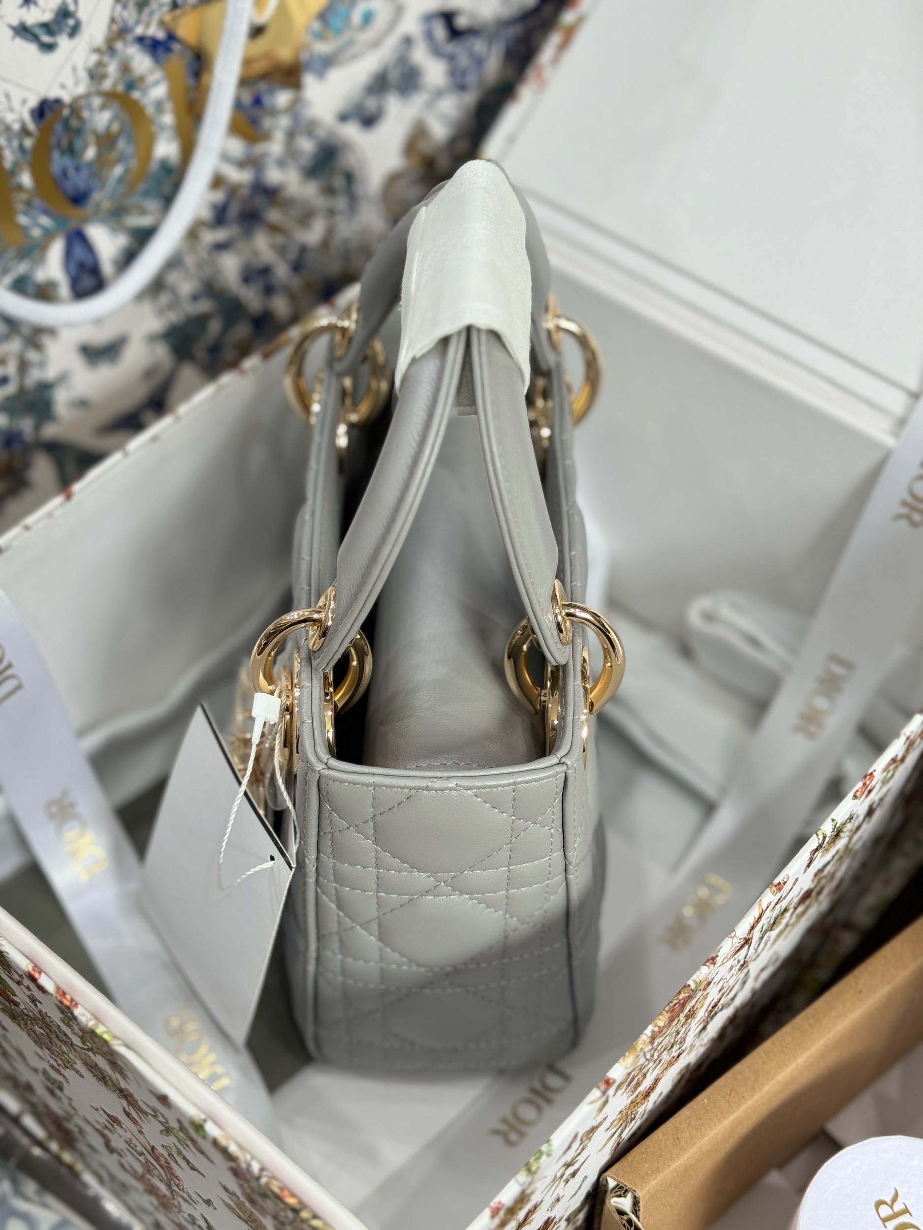 Dior Lady Womens Gray Best Replica Bags Gold Lock 17cm (1) Dior Lady Womens Gray Best Replica Bags Gold Lock 17cm (2)