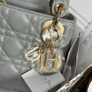 Dior Lady Womens Gray Best Replica Bags Gold Lock 17cm (2)