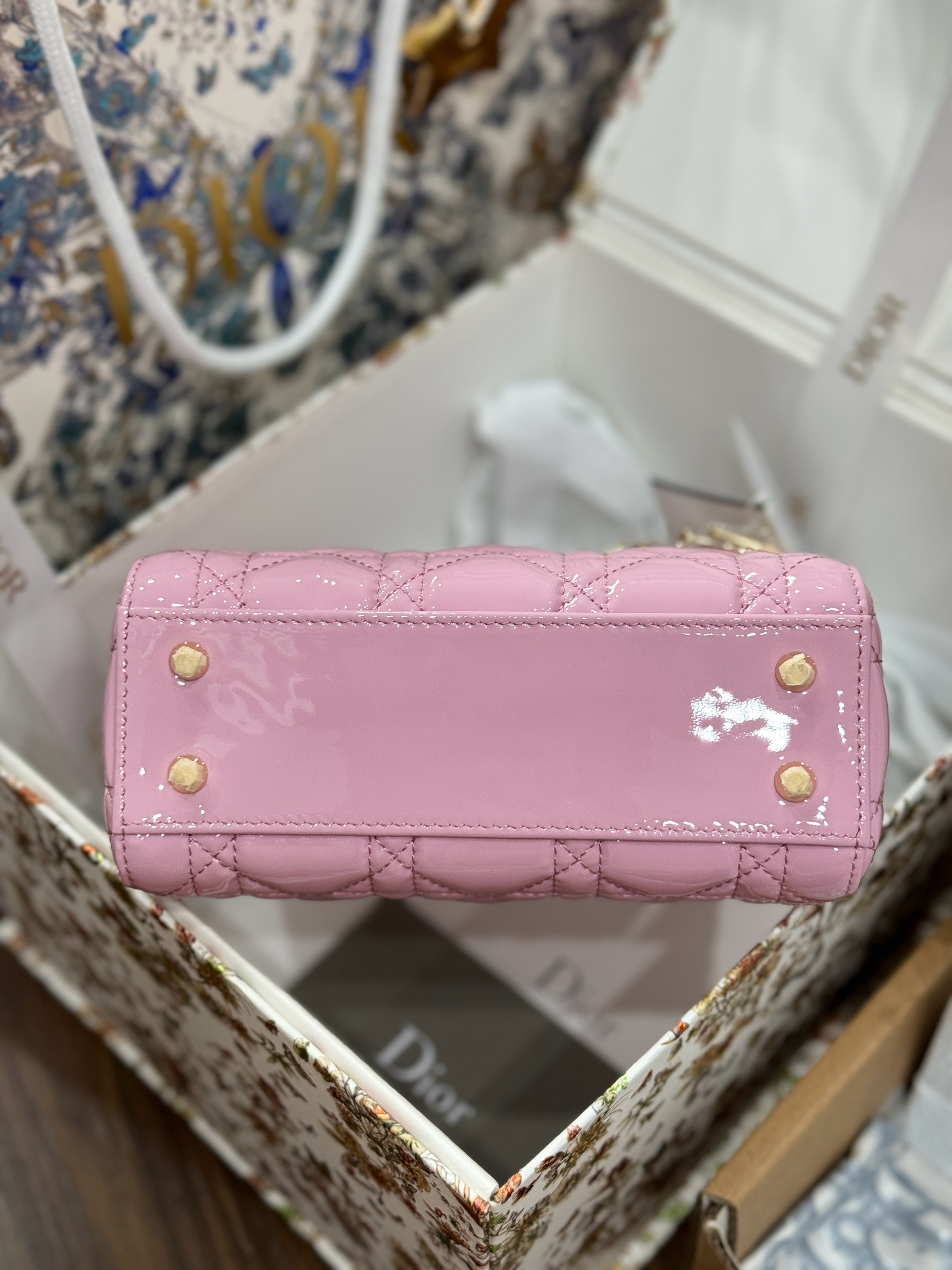 Dior Lady Womens Pink Best Replica Bags Lock Gold 17cm (6) Dior Lady Womens Pink Best Replica Bags Lock Gold 17cm (2)