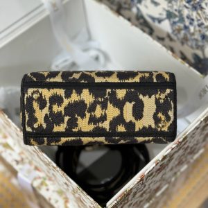 Dior Lady Womens Replica Handbags Embroidered Fabric 17cm (2)