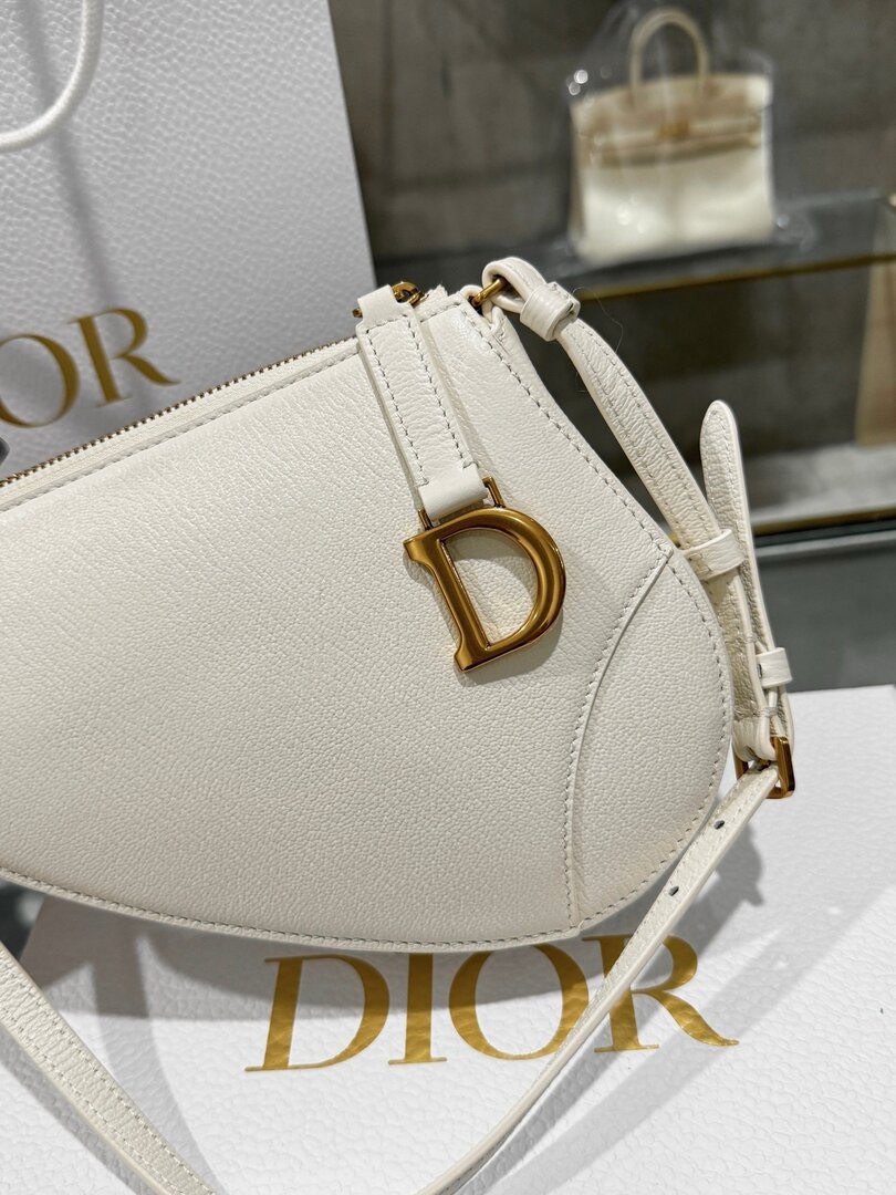 Dior Saddle Womens Replica Bags Cowhide White 20x15x4cm (4) Dior Saddle Womens Replica Bags Cowhide White 20x15x4cm (2)