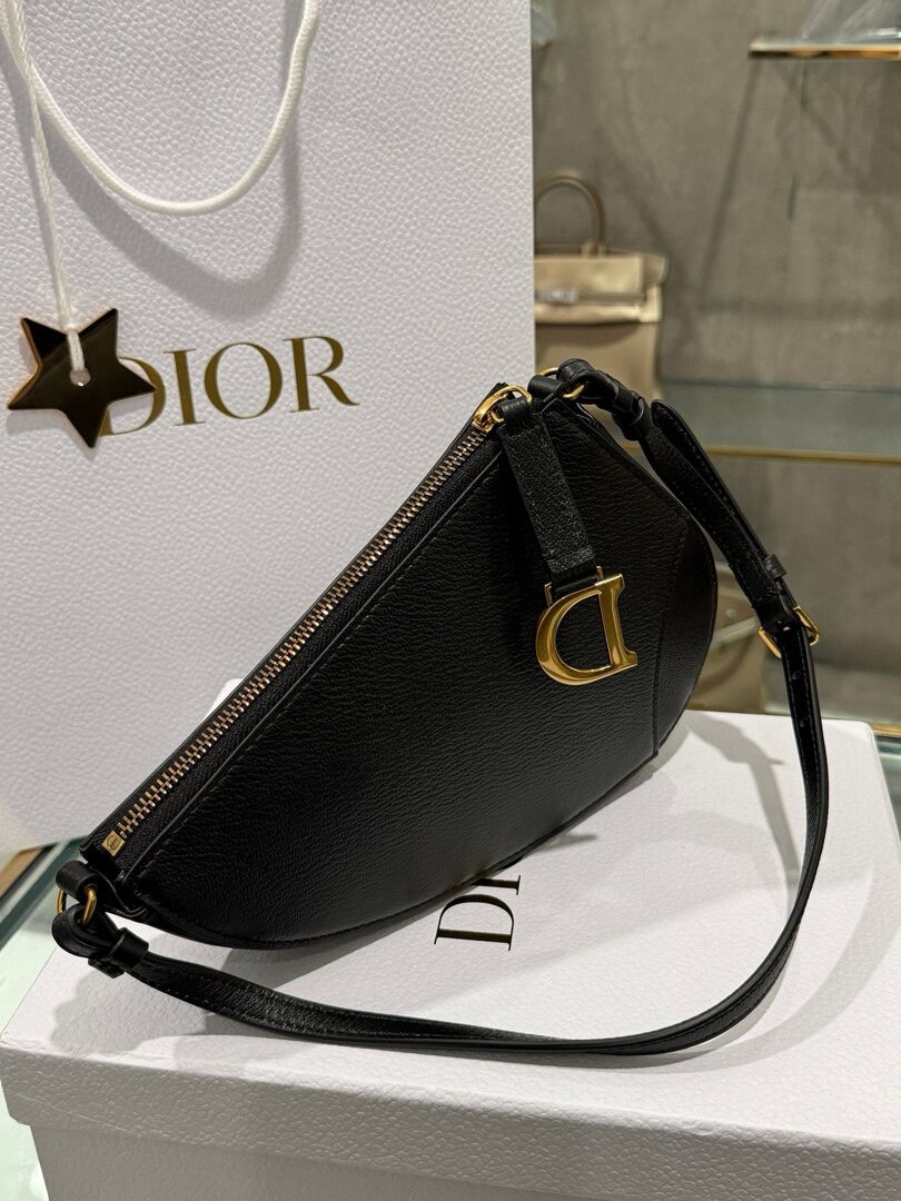 Dior Saddle Womens Replica Handbags Cowhide Black 20x15x4cm (5) Dior Saddle Womens Replica Handbags Cowhide Black 20x15x4cm (2)