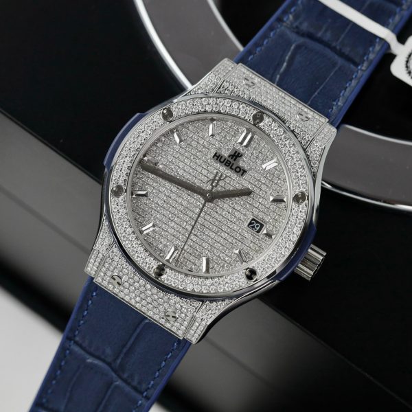 Hublot Classic Fusion Customs Full Natural Diamonds Best Replica 42mm (11)