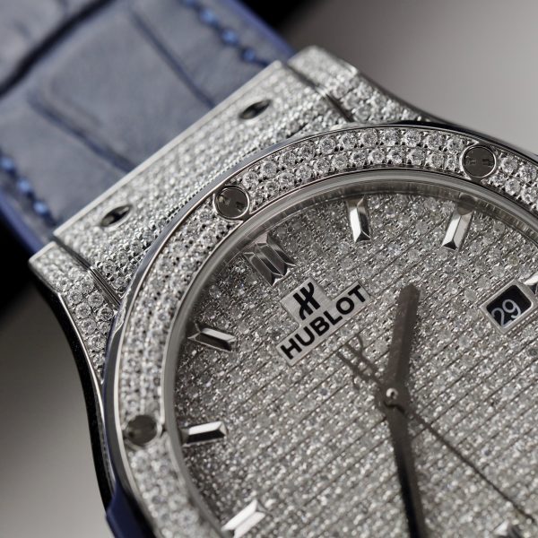 Hublot Classic Fusion Customs Full Natural Diamonds Best Replica 42mm (11)