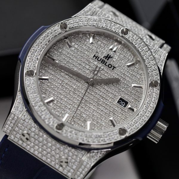 Hublot Classic Fusion Customs Full Natural Diamonds Best Replica 42mm (11)