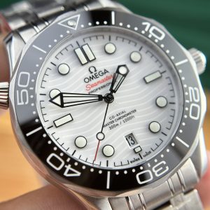 Omega Seamaster Diver 300m Co-Axial White Dial Best Replica Watch VS Factory 41mm (4)