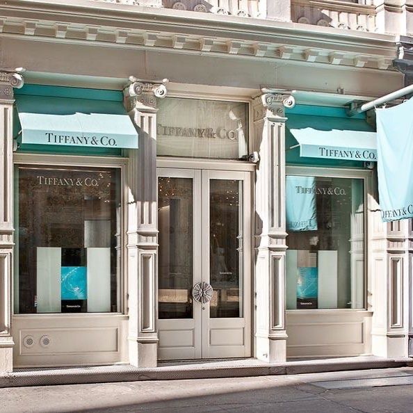 Discover the Lesser-Known Facts About the World's Most Coveted Jewelry Brand - Tiffany & Co (1)