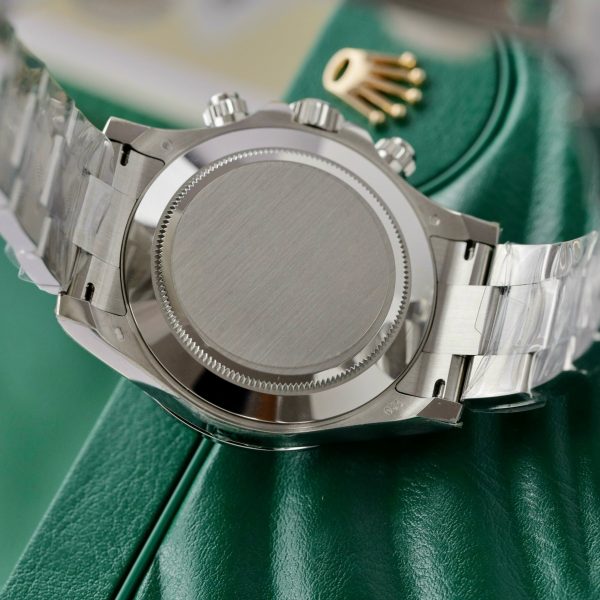 Rolex Cosmograph Daytona Custom Full Moissanite Diamonds (1)