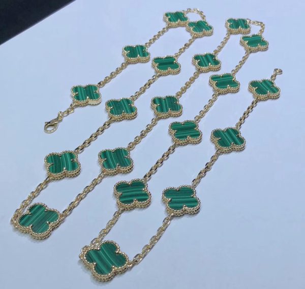 Van Cleef & Arpels Magic Alhambra Necklace Custom Gemstone 18K Gold 20 Motifs (2)