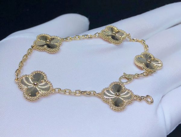 Van Cleef & Arpels Vintage Alhambra Bracelet 5 Motifs Custom 18K Gold (2)