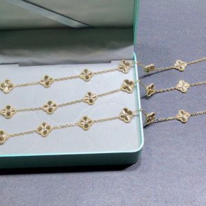 Van Cleef & Arpels Vintage Alhambra Necklace 10 Motifs Custom 18K Gold Womens (7)