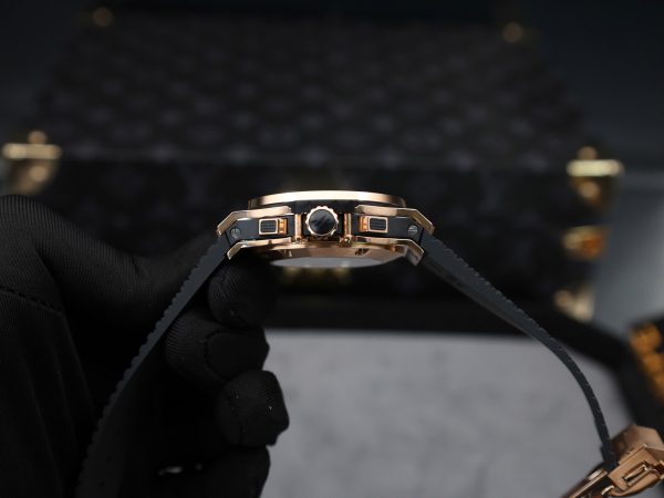 Hublot Big Bang Chronograph King Gold Black Dial Replica Watch Custom Moissanite Diamonds 44mm (2)