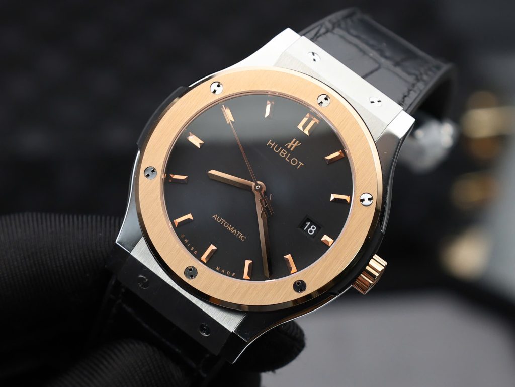 Hublot Classic Fusion Replica 11 Watch Benzel King Gold 42mm (2)