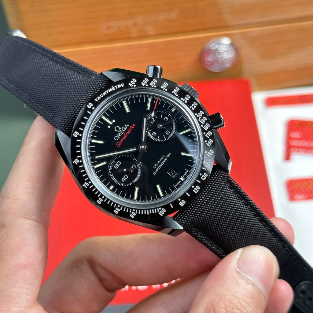 Omega Speedmaster Dark Side Of The Moon Replica 11 Watches Black Ceramic OM Factory 44mm (2)