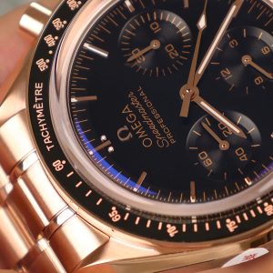 Omega Speedmaster Moonwatch Rose Gold Replica 11 Watch Dial Black 42mm (2)