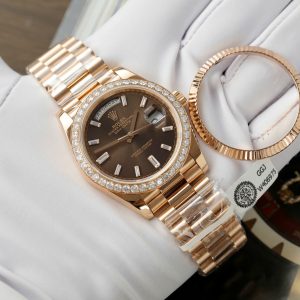 Rolex Day-Date Replica Watch Gold Wrapped Moissanite Diamonds Chocolate Dial GMF 40mm (10)