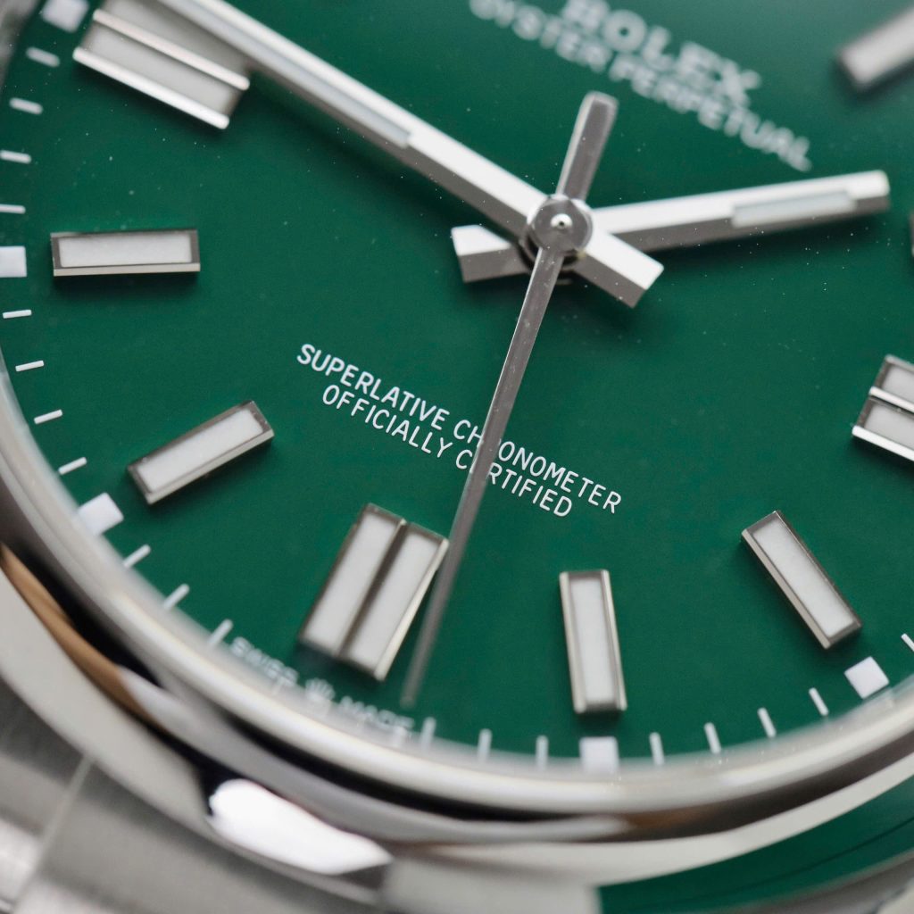 Rolex Oyster Perpetual 124300 Best Replica Watches Green Dial VS Factory 41mm (2)