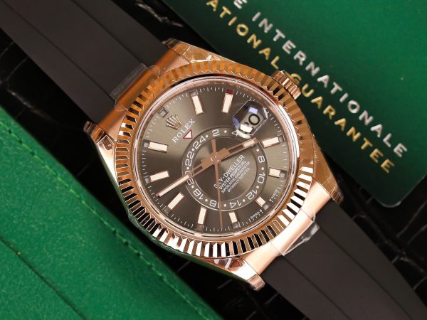 Rolex Sky-Dweller 326235 Rose Gold Replica 11 Watch Noob Factory 42mm (2)