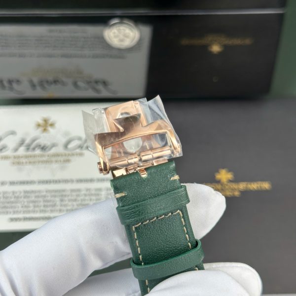 Vacheron Constantin Replica 11 Watch Overseas Dual Time 7900V Green Dial PZ Factory 41mm (2)