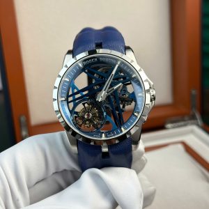 Roger Dubuis Excalibur Cobalt Blue RDDBEX0838 Best Replica Watch BBR Factory 42mm (2)