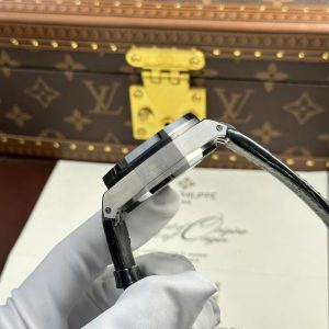 Audemars Piguet Replica Watch Royal Oak Offshore Chronograph 26420 Black Dial APP Factory 43mm (2)