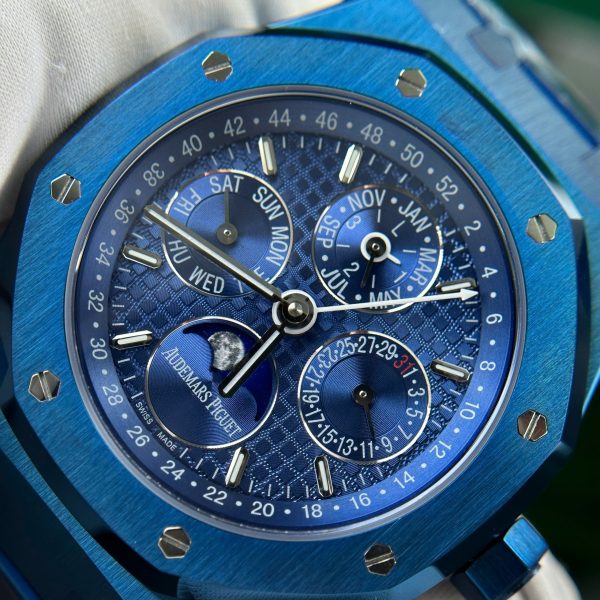 Audemars Piguet Royal Oak Perpetual Calendar 26579CS Replica 11 Watch Blue BBR Factory 41mm (2)