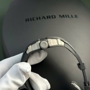 Richard Mille RM055 Bubba Watson Carbon Best Replica Watch Rubber Strap APS Factory 42.7x49 (2)