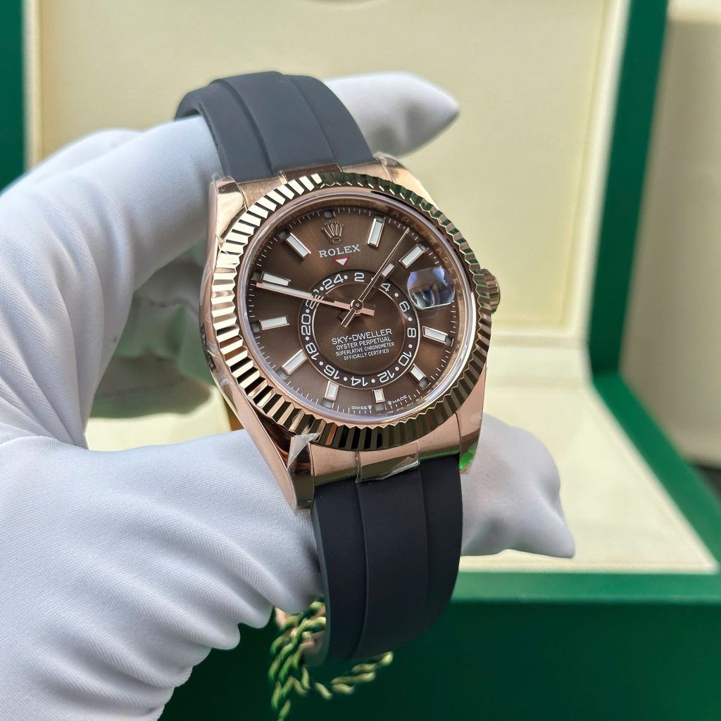 Rolex Best Replica Watch Sky-Dweller 326235 Chocolate Dial Weight 190 Gram ZF Factory 42mm (1)