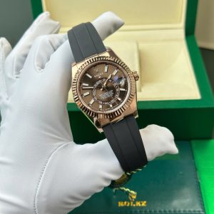 Rolex Best Replica Watch Sky-Dweller 326235 Chocolate Dial Weight 190 Gram ZF Factory 42mm (1)