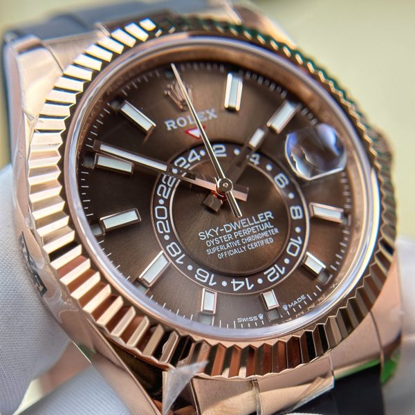 Rolex Best Replica Watch Sky-Dweller 326235 Chocolate Dial Weight 190 Gram ZF Factory 42mm (1)