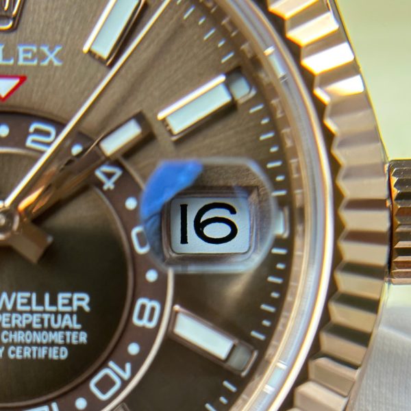 Rolex Best Replica Watch Sky-Dweller 326235 Chocolate Dial Weight 190 Gram ZF Factory 42mm (1)