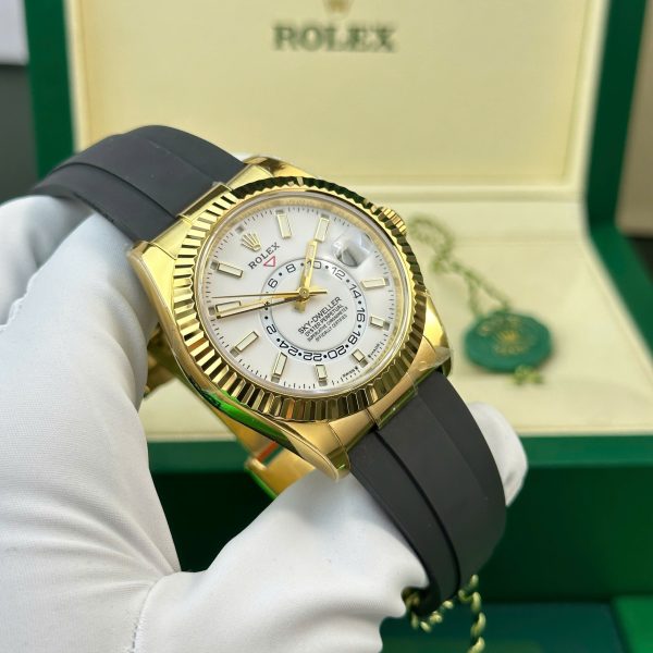 Rolex Sky-Dweller 326238 Replica Watch White Dial Weight 190 Gram ZF Factory 42mm (2)